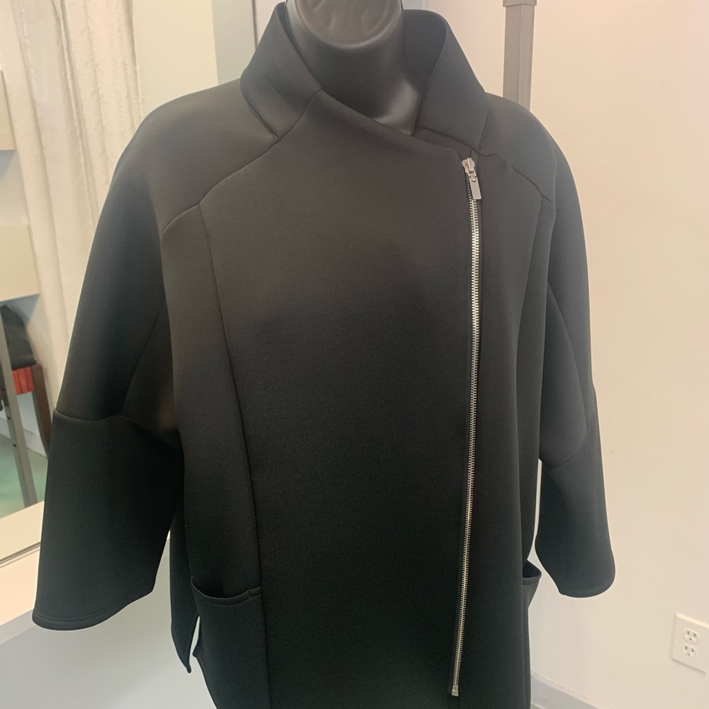Jason line COMFY USA black jacket. Never worn, with tags. Size medium.
